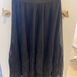 Ultra Pink Elegant Black Tulle A-Line Skirt